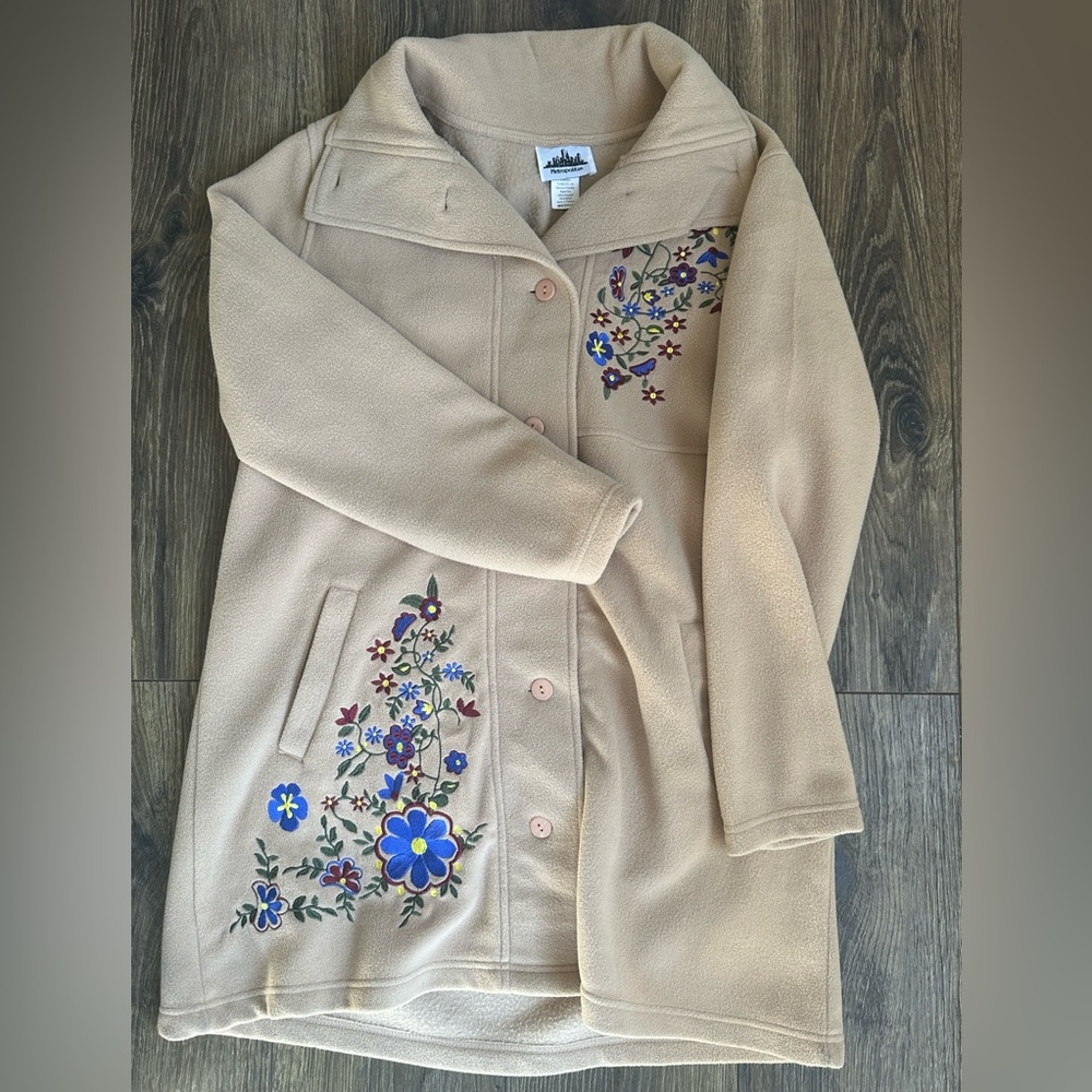Metropolitan coat